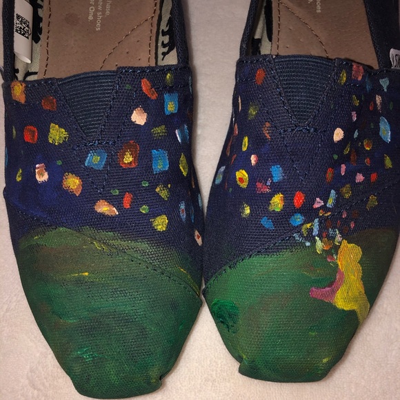 ONE OF A KIND Hand painted Tangled TOMS - Picture 2 of 3
